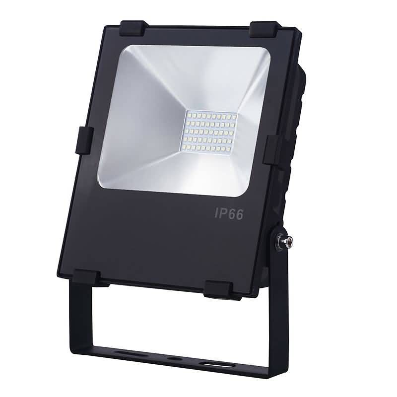 SMDͶ��ƻ�����ˮ50w��׵��ұ���������쾮��led�����